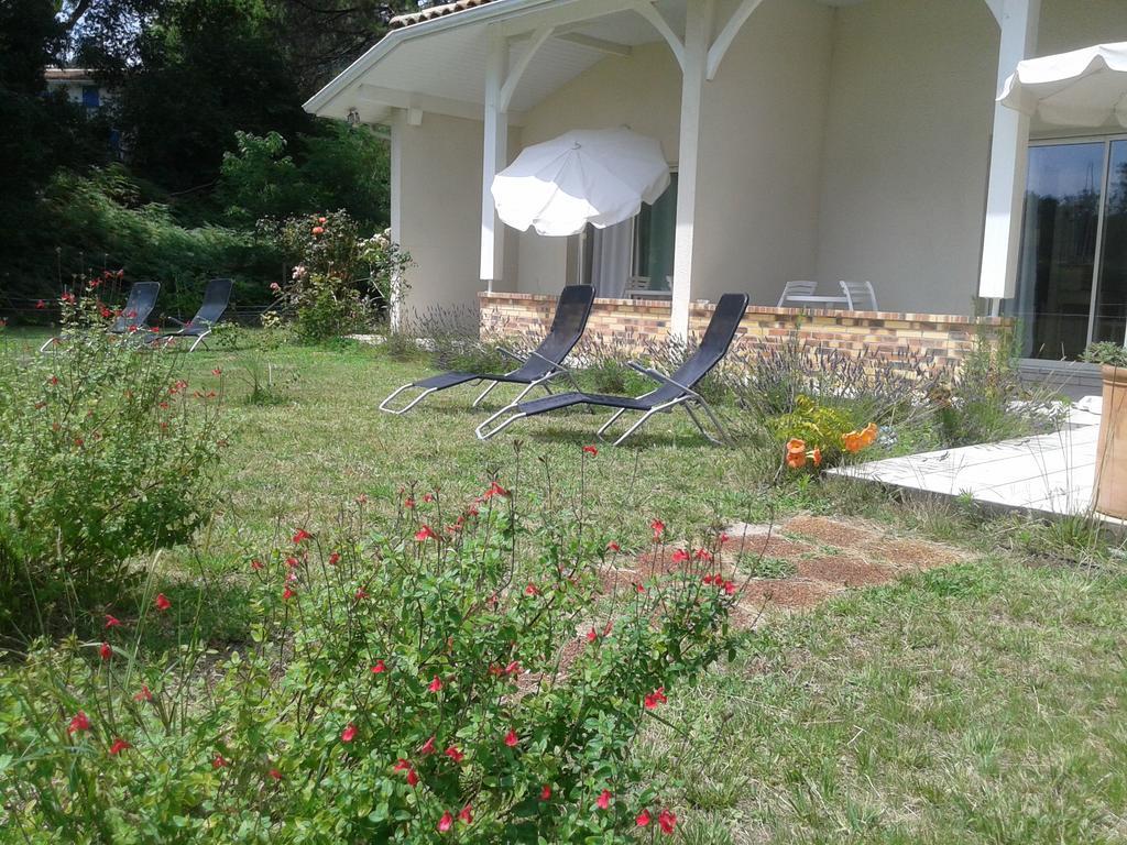 Chambres "Blanches" , Batiment Secondaire Hotel La Caravelle, Vue Jardin Biscarrosse-Plage Exterior photo